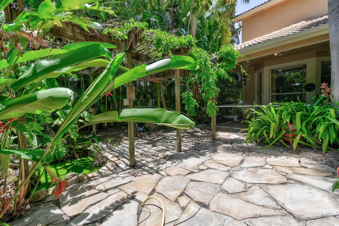 Photo of 575 Scrubjay Lane