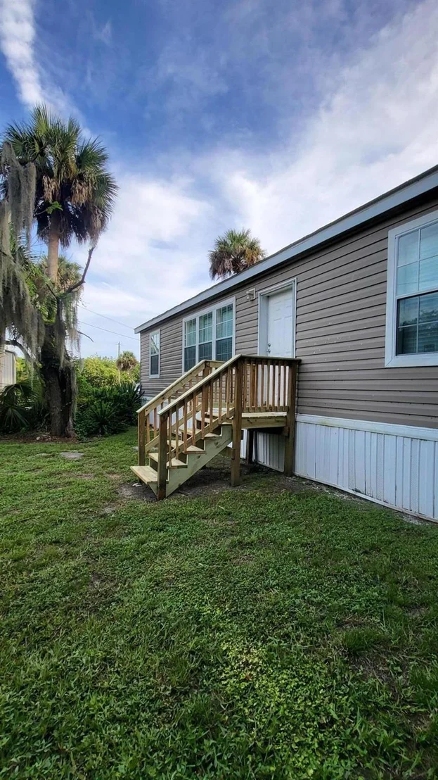 Photo of 1084 Arvin Lane