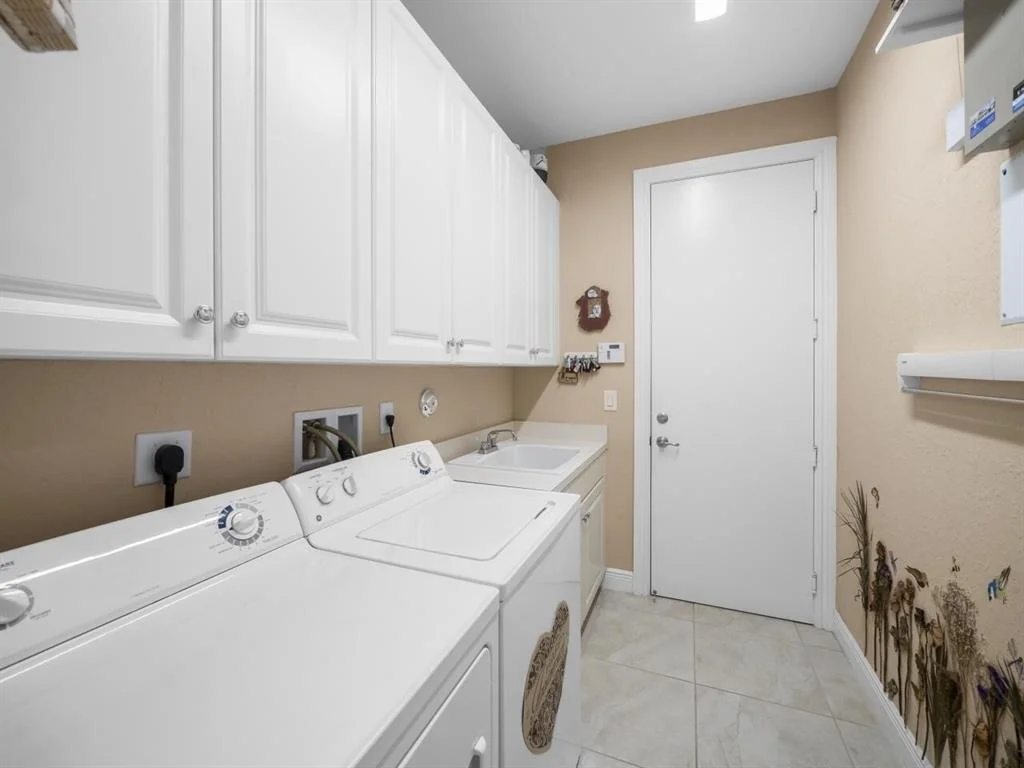 Photo of 11831 Fox Hill Circle