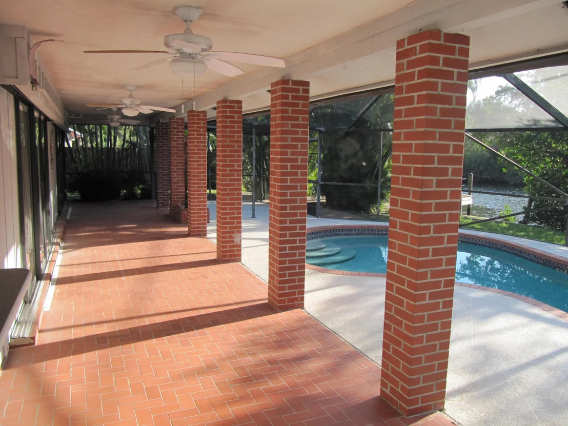 Photo of 1260 Holly Cove Drive