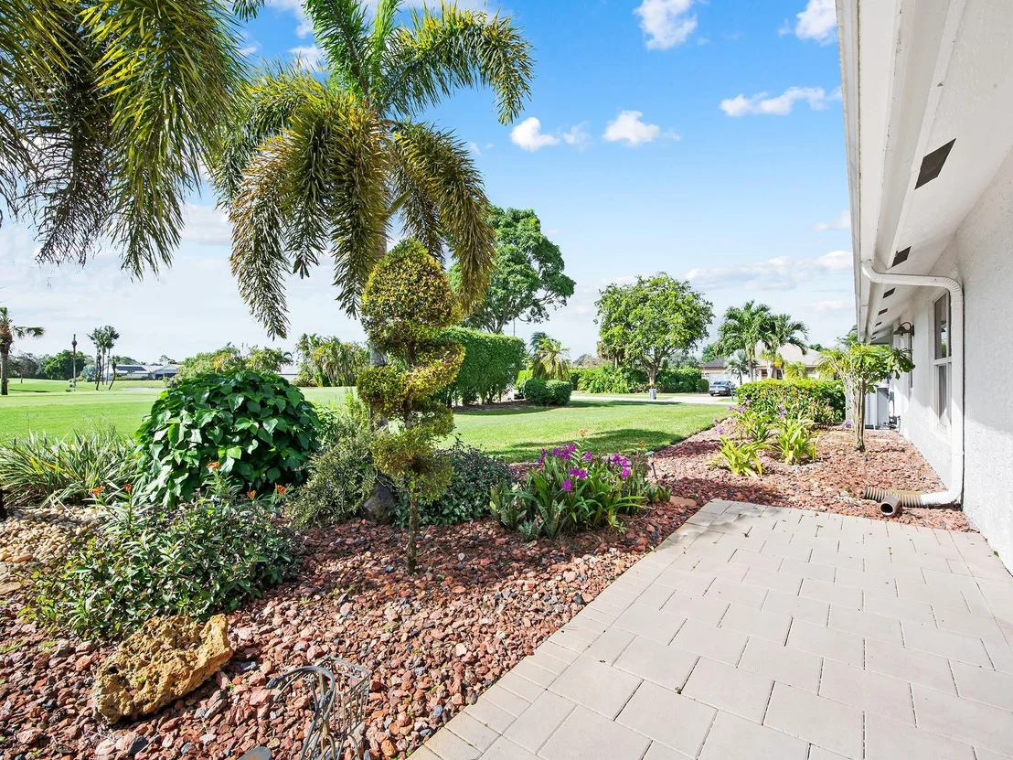 Photo of 10984 Highland Circle