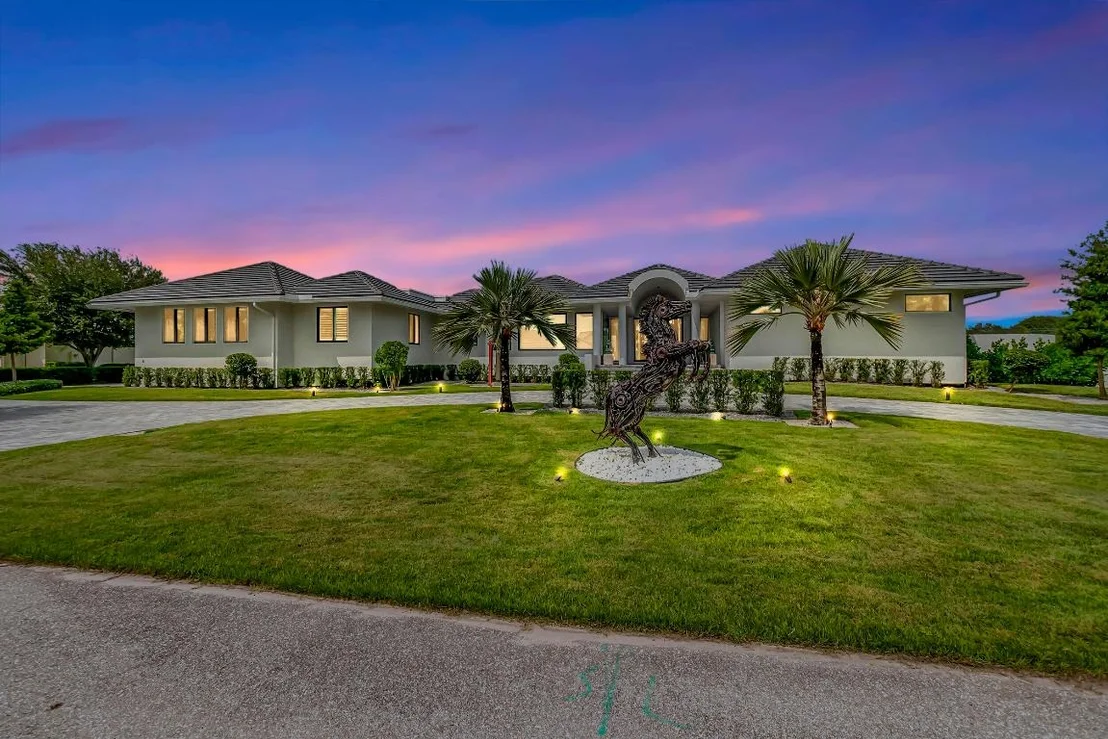 Photo of 3605 Oakview Court