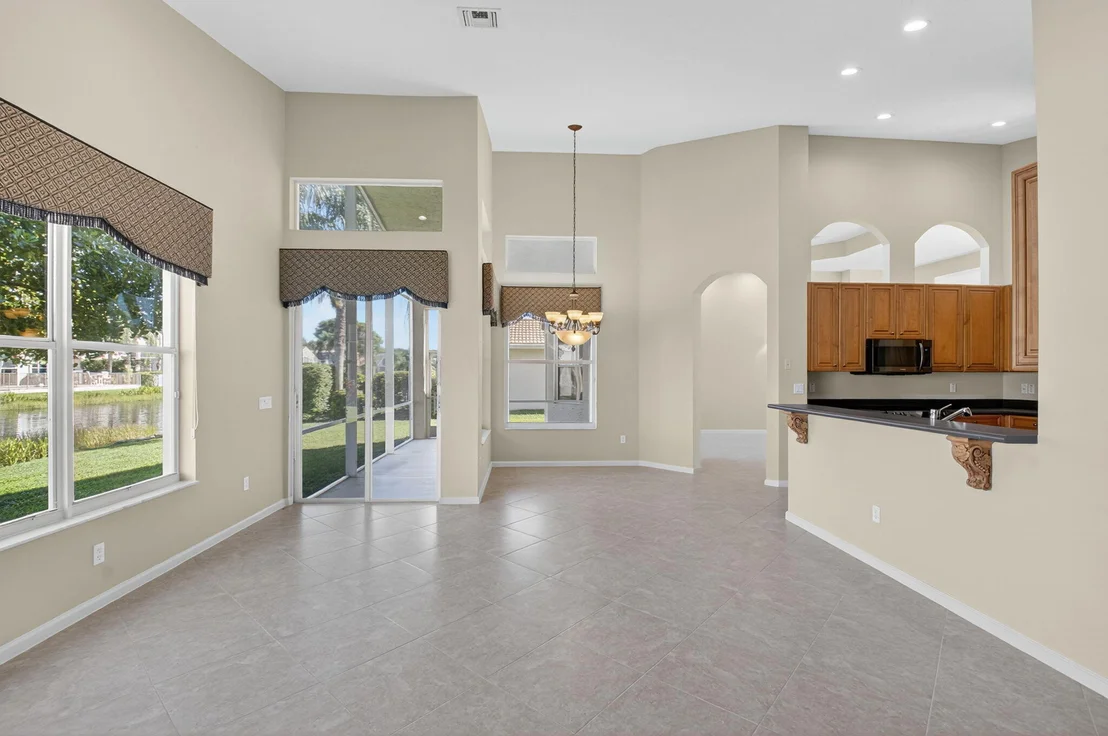 Photo of 7233 Francisco Bend Drive