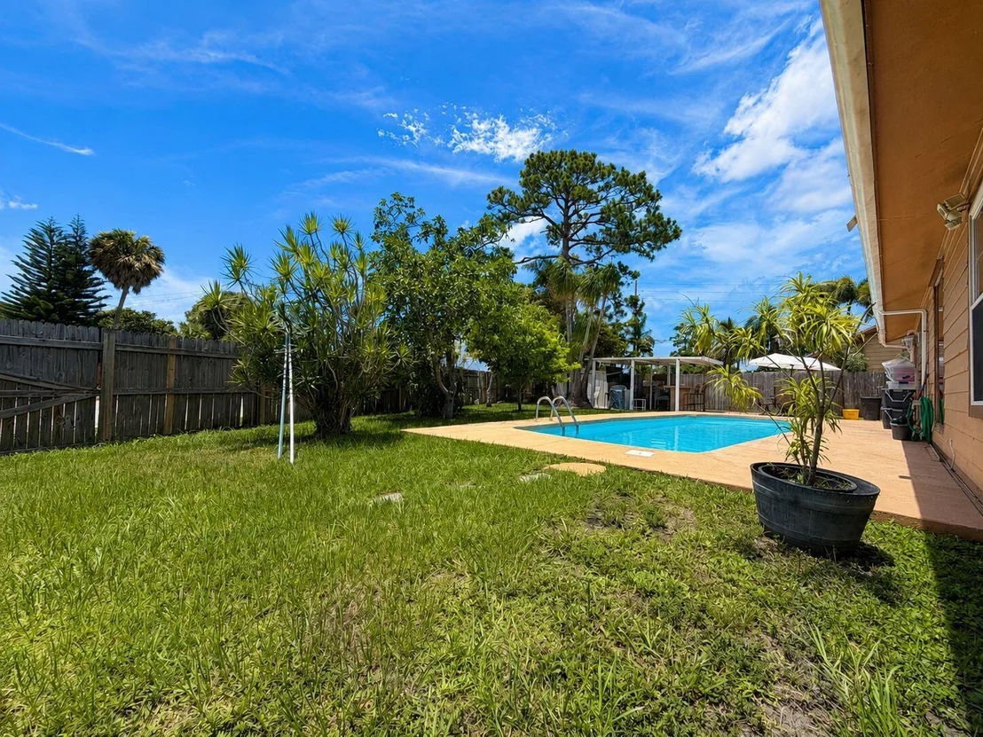 Photo of 5202 El Claro Circle
