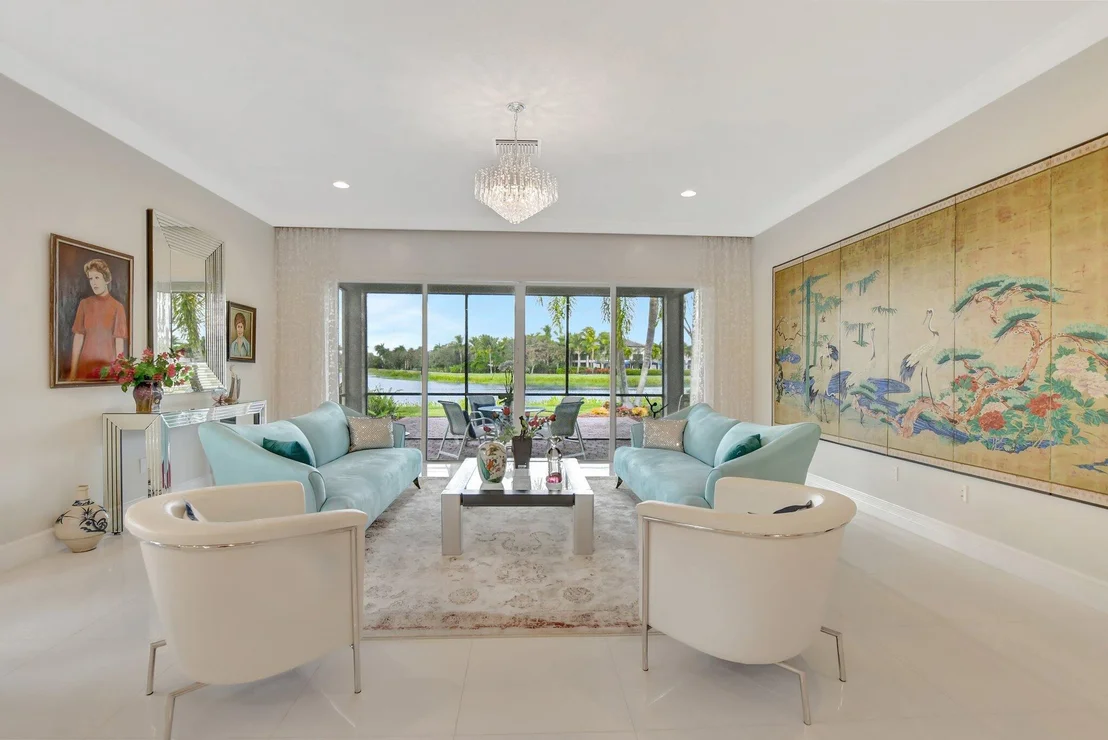 Photo of 12396 Cascade Valley Lane