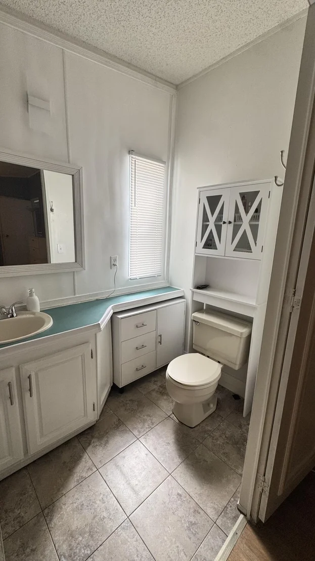 Photo of 23039 Watergate Circle