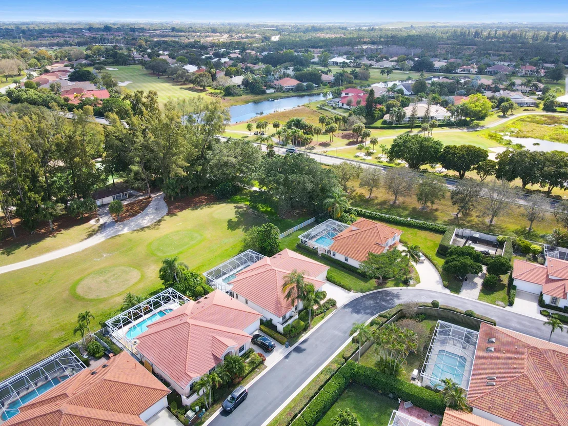 Photo of 224 Eagleton Estate Boulevard