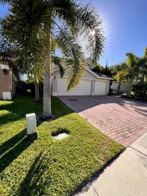 Photo of 5512 Albin Drive