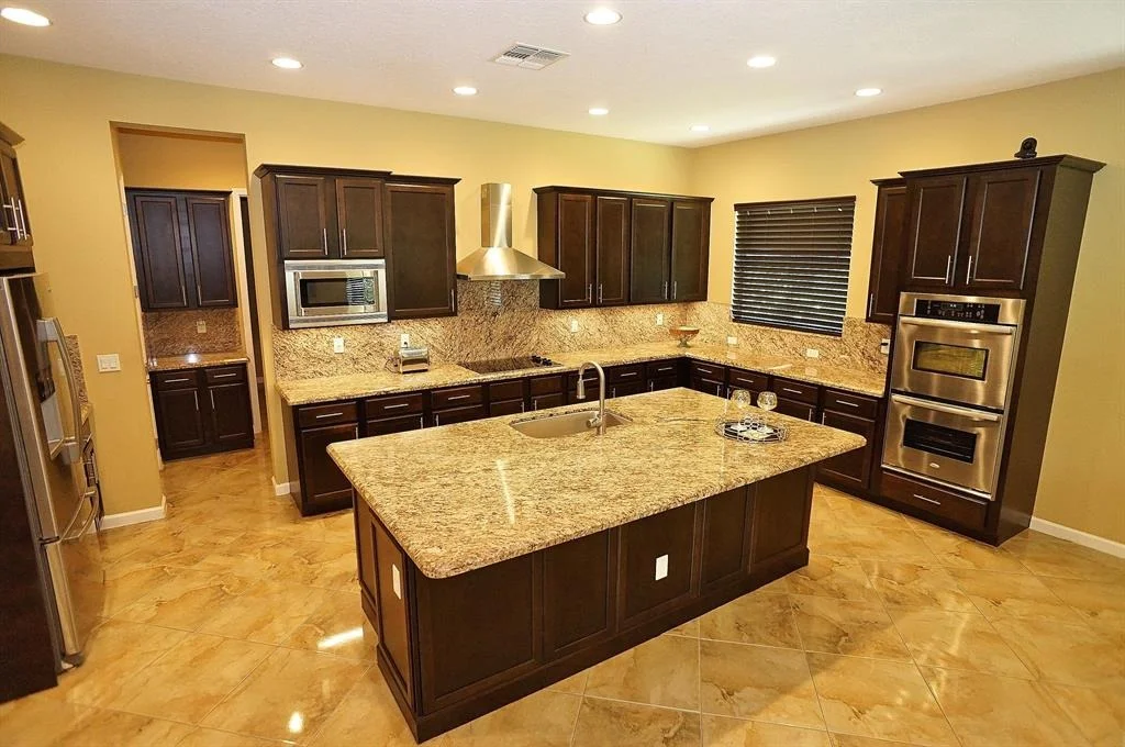 Photo of 2596 Cooper Way