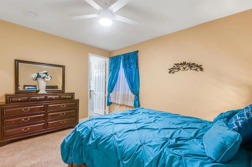Photo of 352 Kingfisher Drive