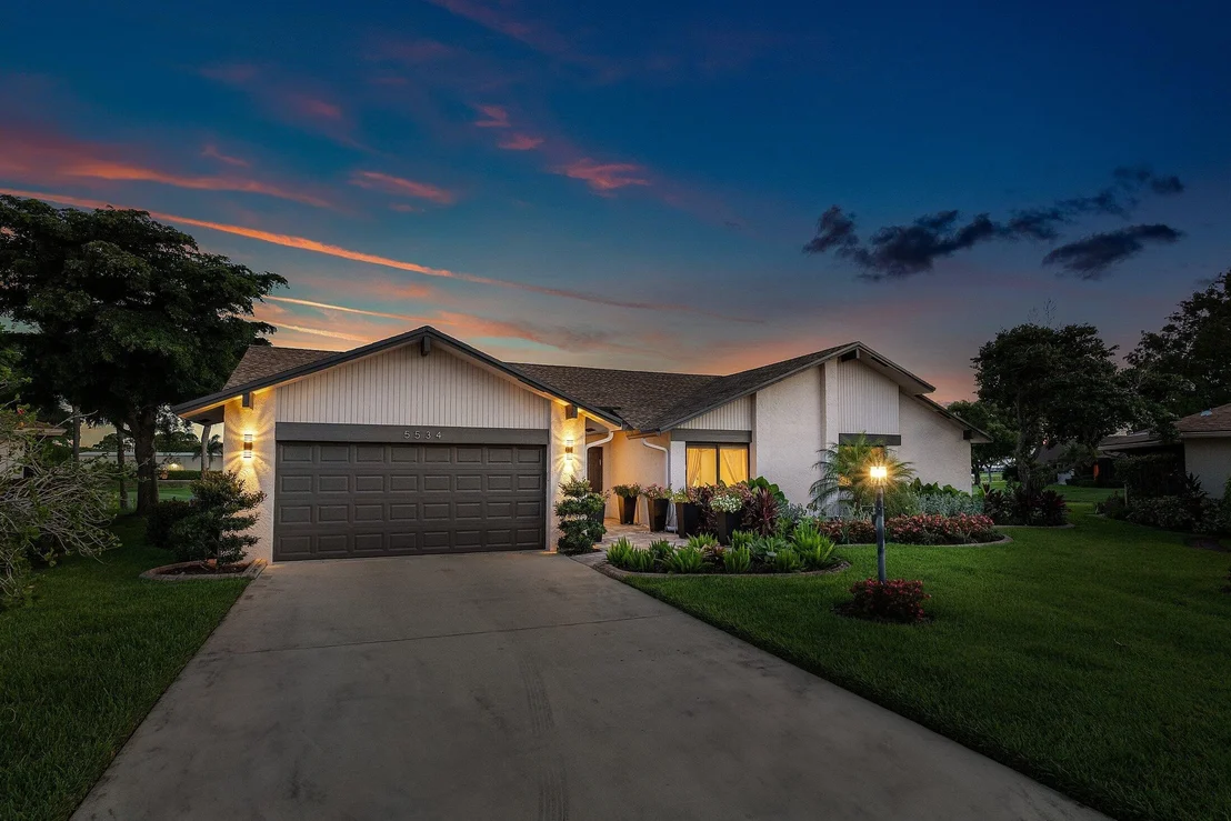 Photo of 5534 Forest Oaks Terrace