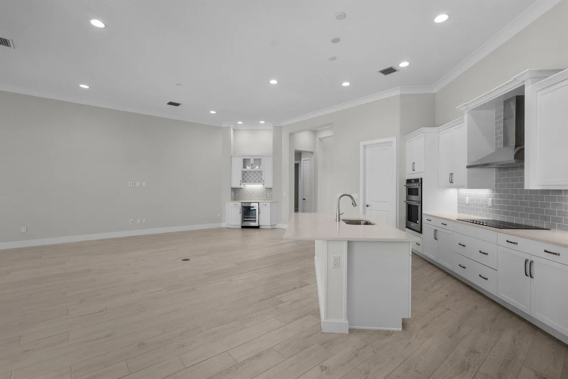 Photo of 5770 Bent Pine Square