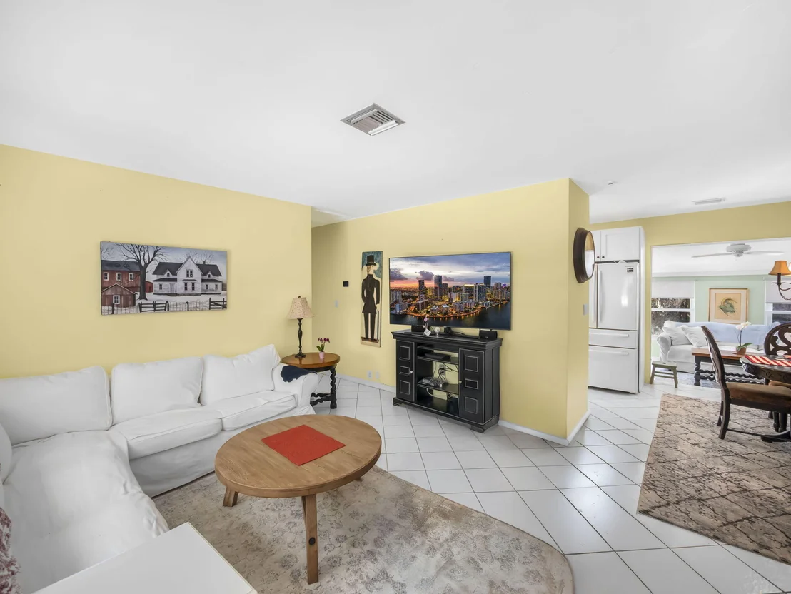 Photo of 769 Westwind Drive