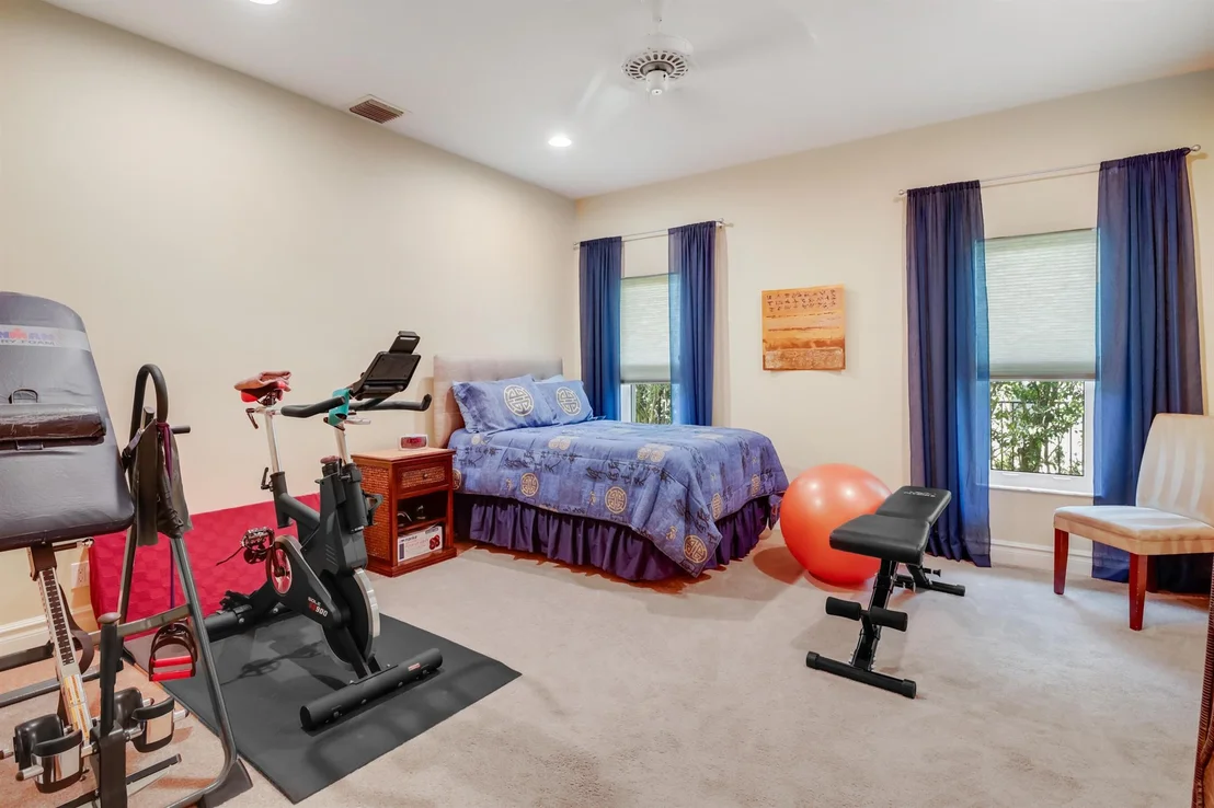 Photo of 391 Glenbrook Drive