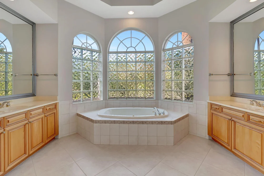 Photo of 6815 Royal Orchid Circle