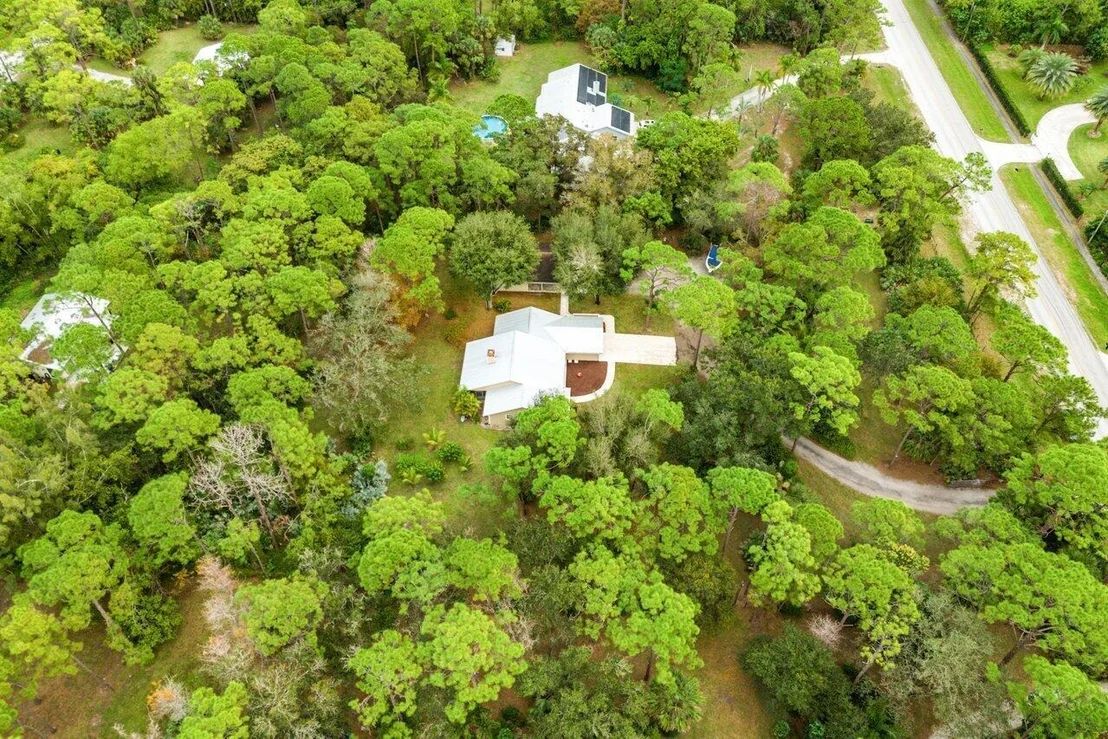 Photo of 13089 Persimmon Boulevard