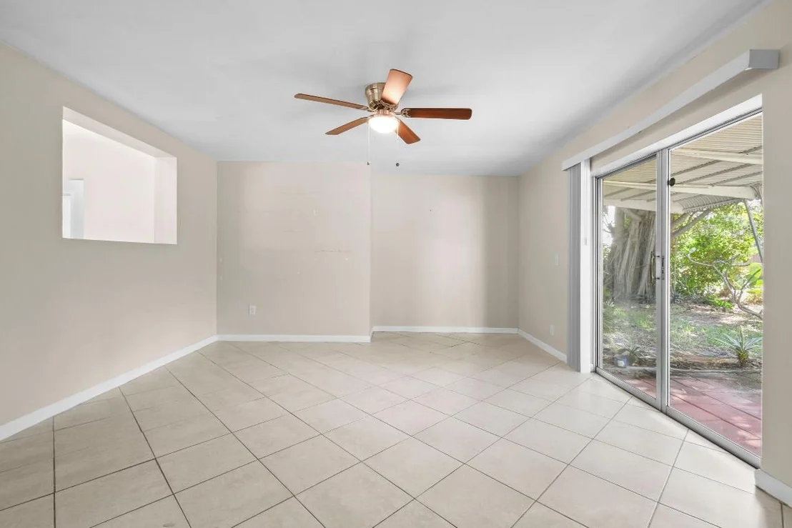 Photo of 356 Cedar Avenue