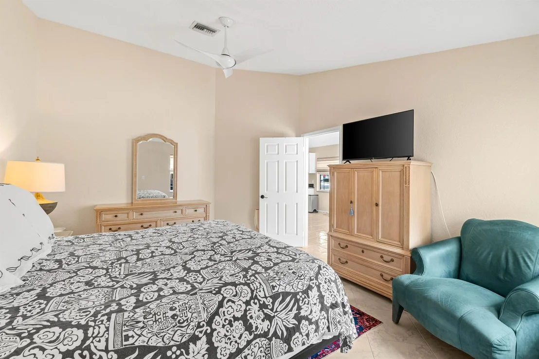 Photo of 5561 Grande Palm Circle