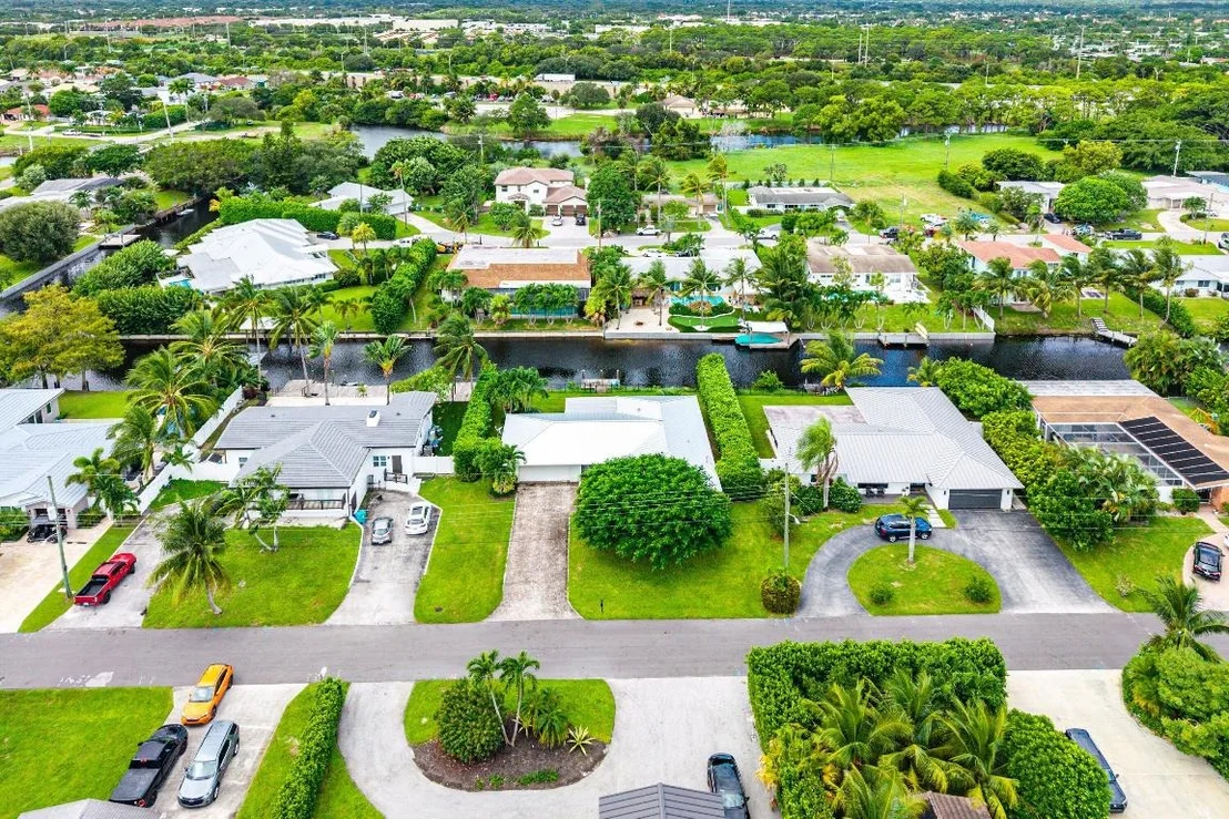 Photo of 3213 Canal Drive