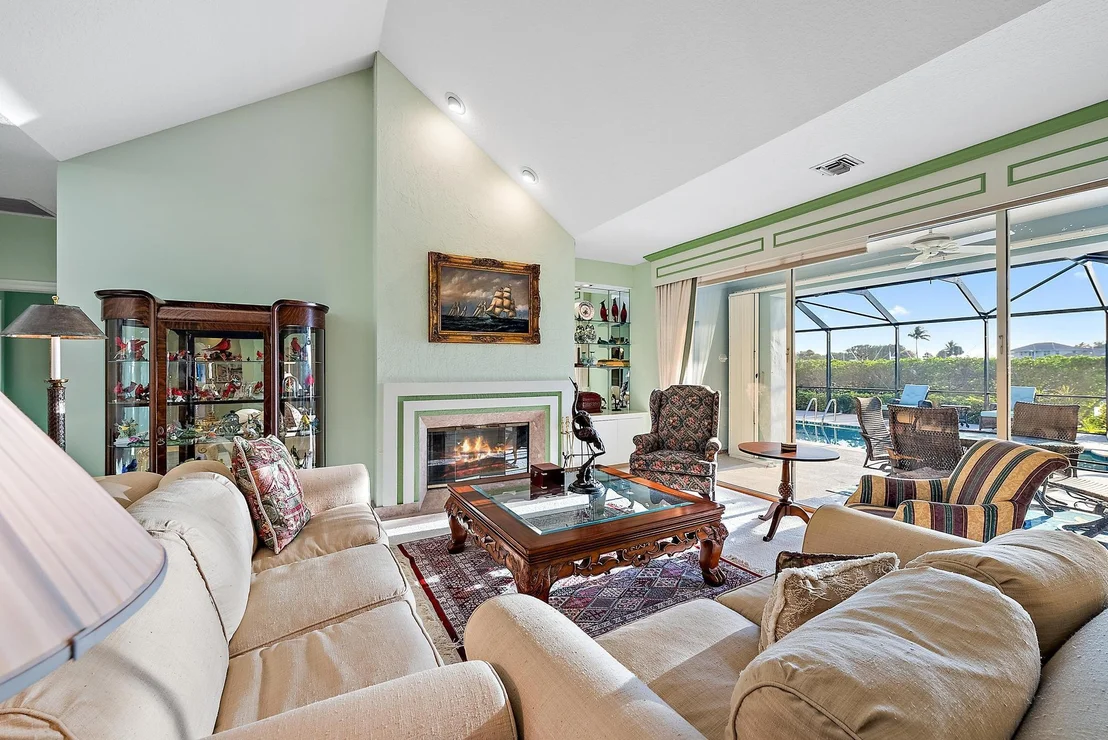 Photo of 3196 S Bay Circle