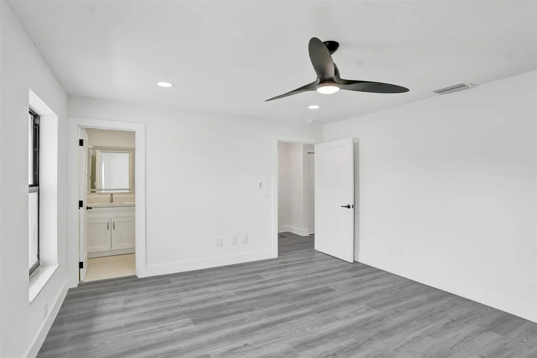 Photo of 10359 Sunset Bend Drive