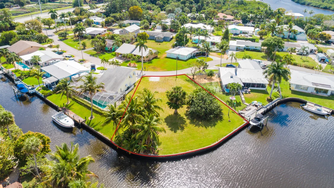 Photo of 236 SW Cabana Point Circle