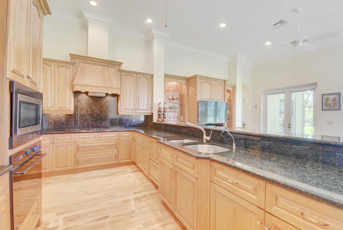 Photo of 137 Turnberry Drive