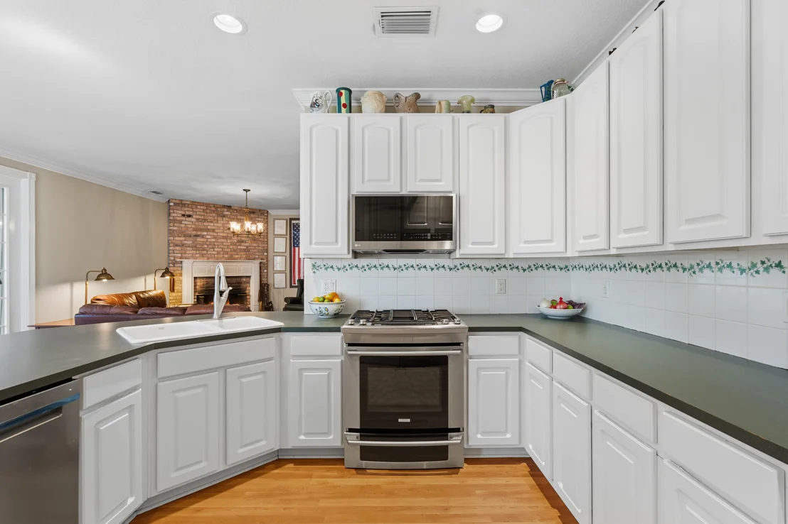 Photo of 572 Scrubjay Lane