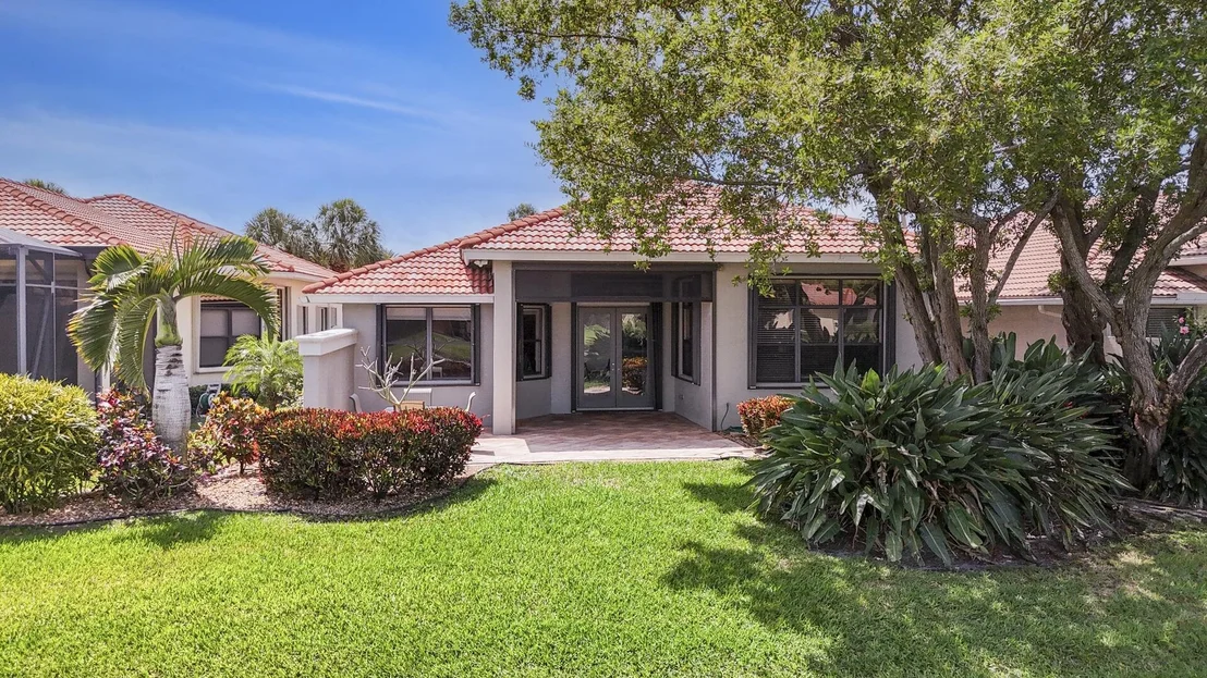 Photo of 6942 Boscanni Drive