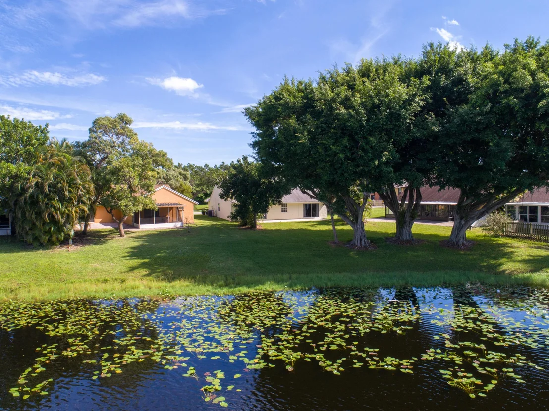 Photo of 1801 Stonehaven Drive