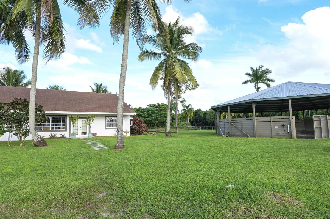 Photo of 2868 A Road