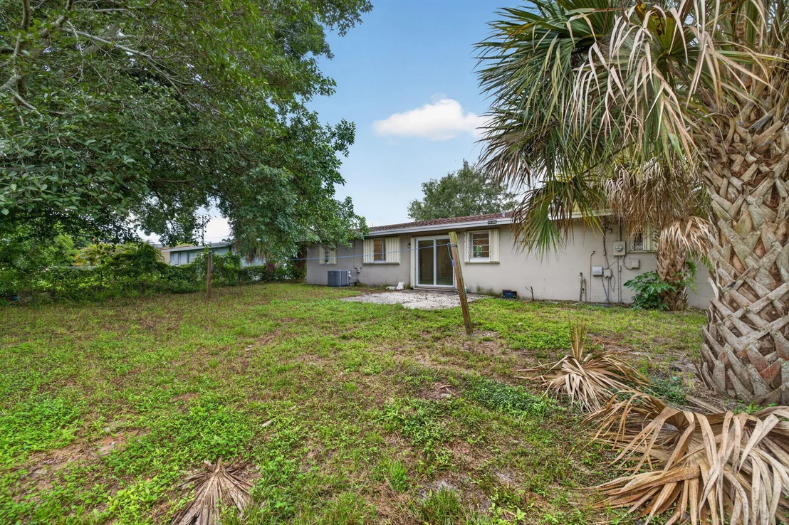 Photo of 913 SE 10th Street