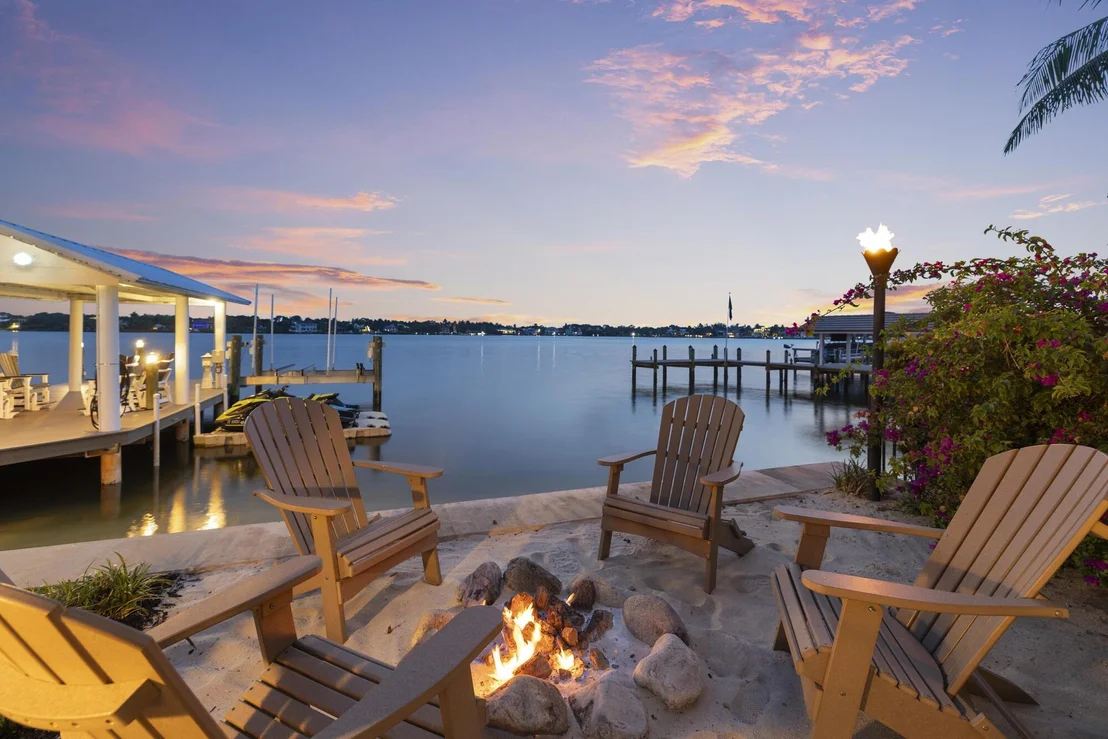 Photo of 103 River Drive