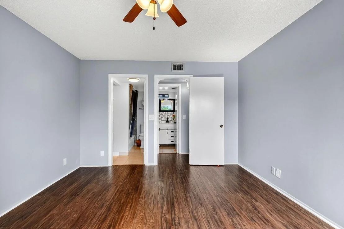 Photo of Unit A2 at 337 Knotty Pine Circle