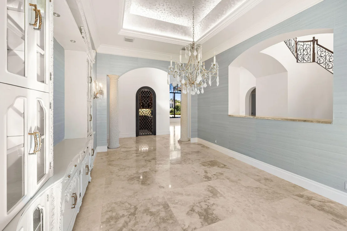 Photo of 9253 Este Lago Drive