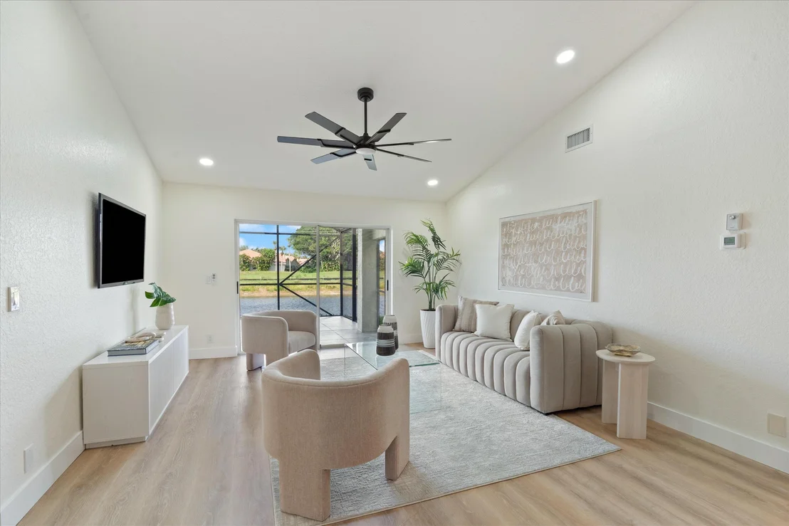 Photo of 18208 Clear Brook Circle