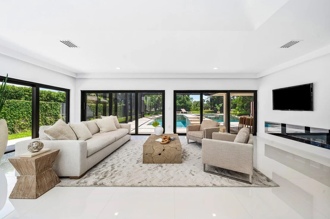 Photo of 1648 Breakers West Boulevard