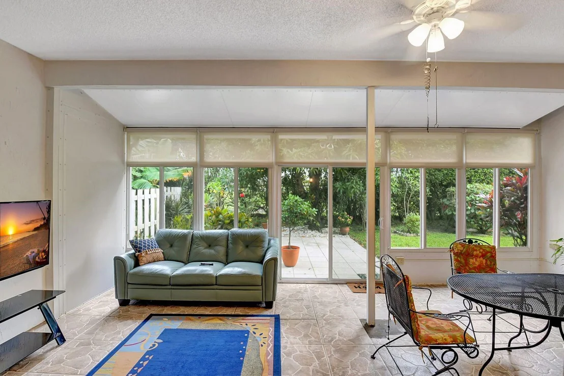 Photo of 10864 Madison Drive