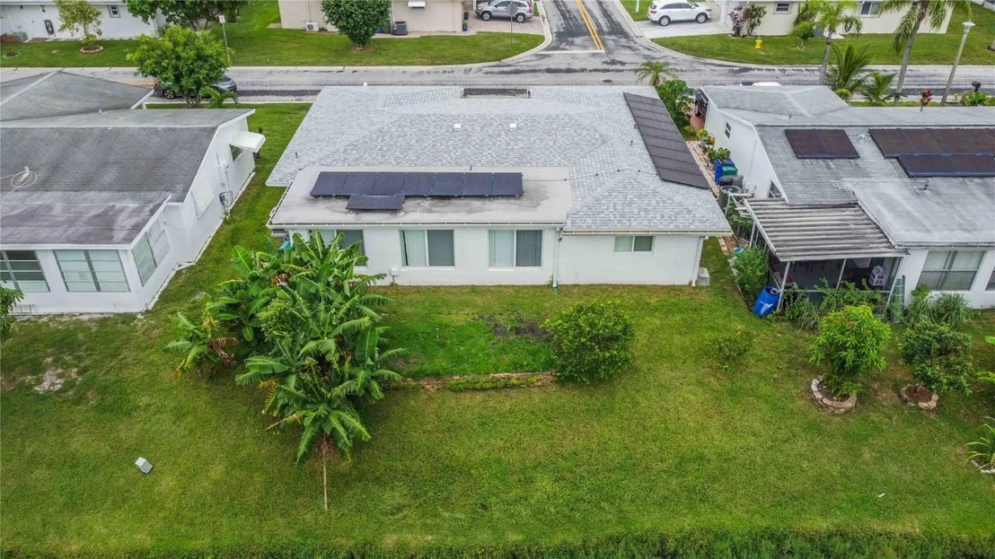 Photo of 735 NW 73rd Terrace