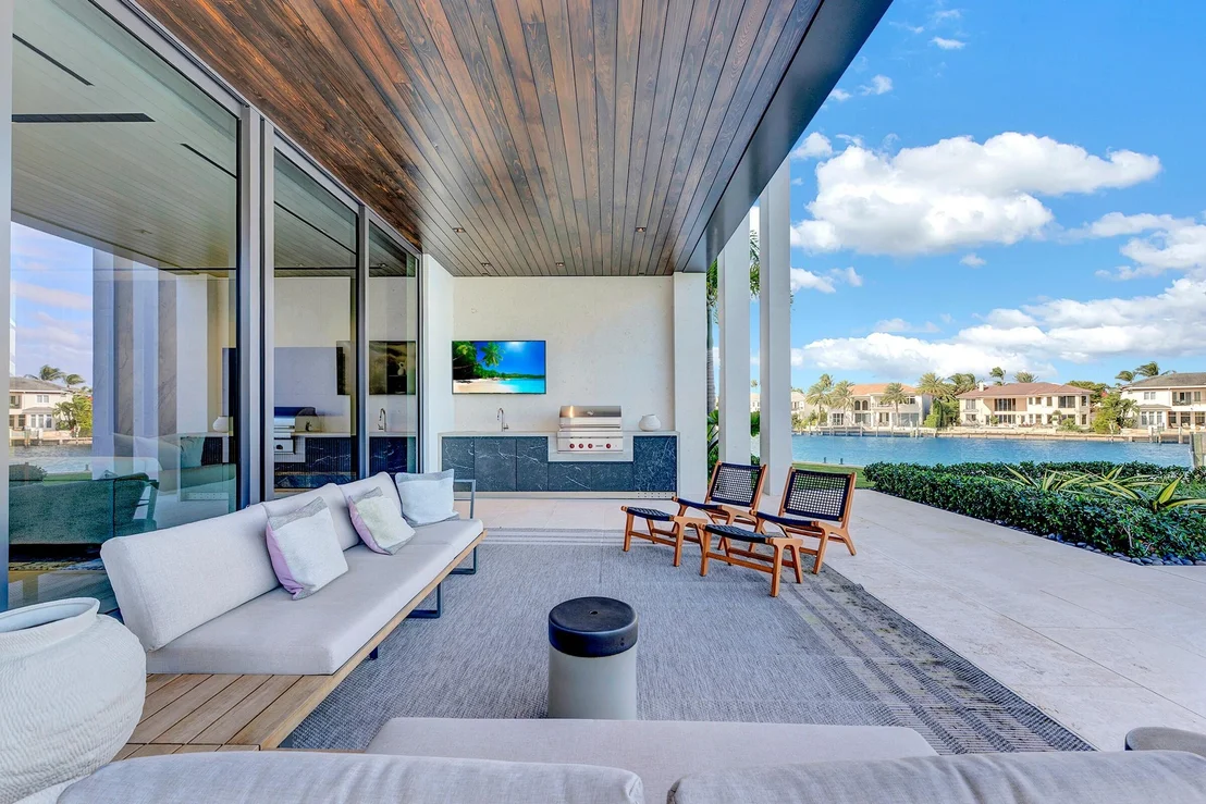 Photo of 829 Orchid Drive