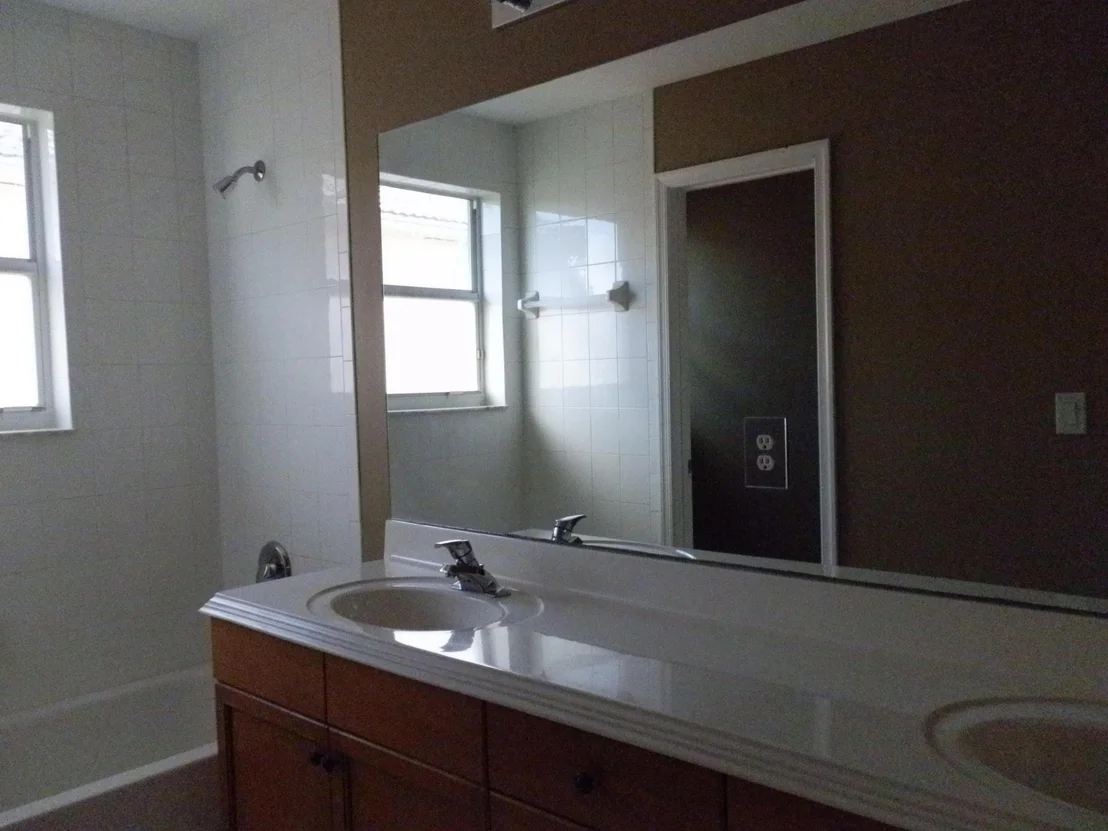 Photo of 2286 Ridgewood Circle