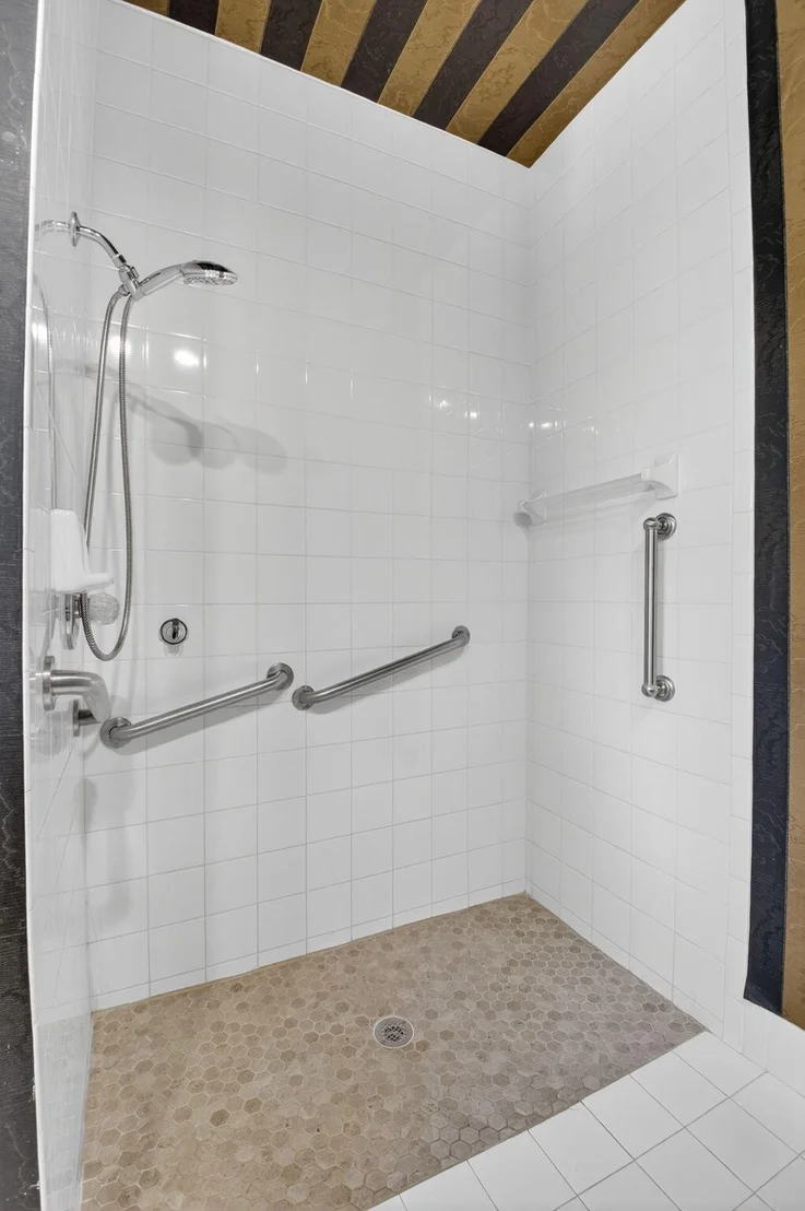 Photo of 7686 La Corniche Circle
