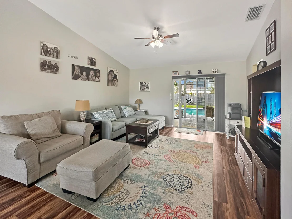 Photo of 5209 Eagle Drive