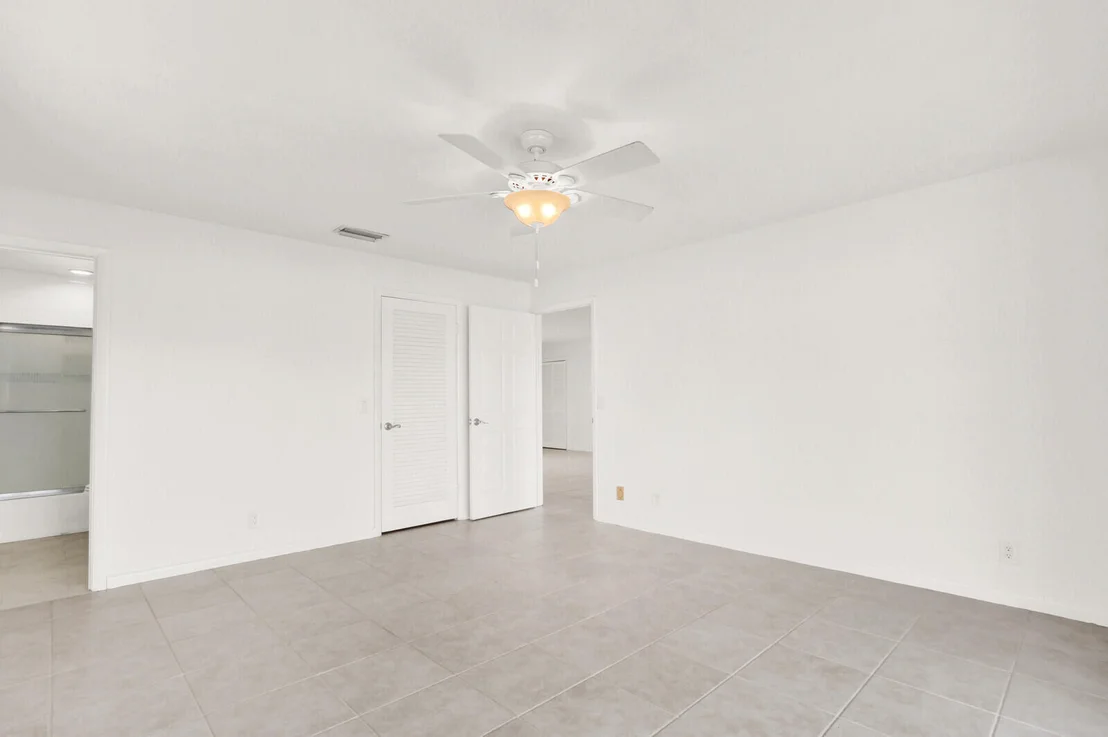 Photo of 3 SE Paddock Circle