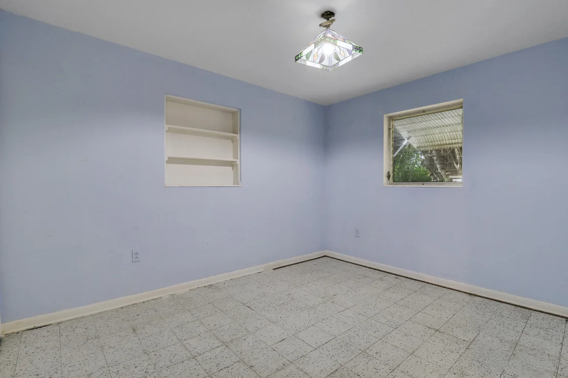Photo of 142 2ND Street