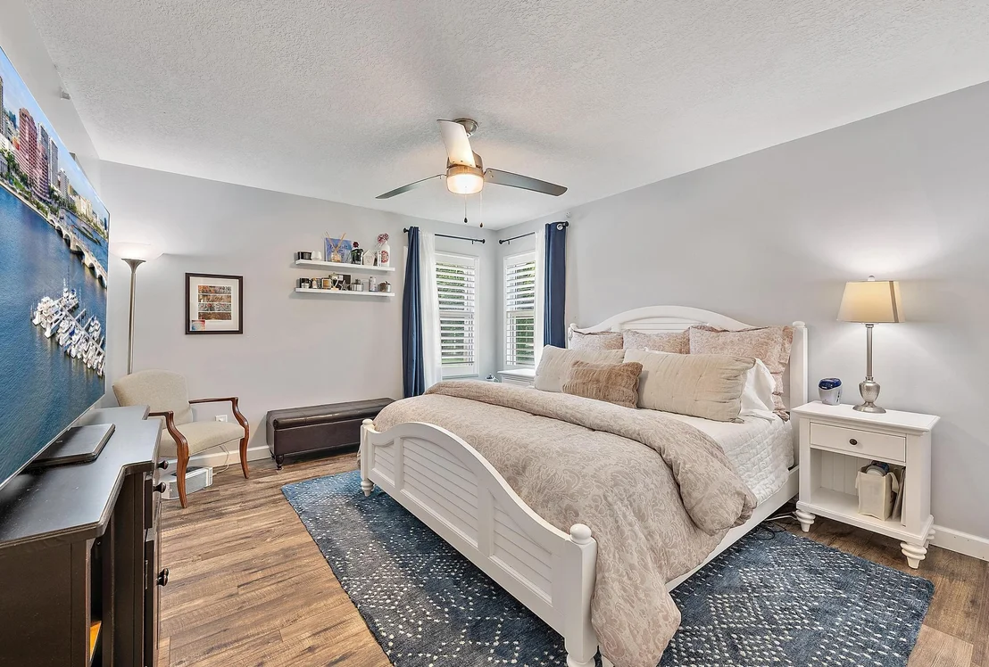 Photo of 11 Loggerhead Lane