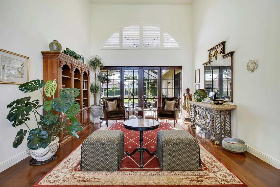Photo of 7618 La Corniche Circle