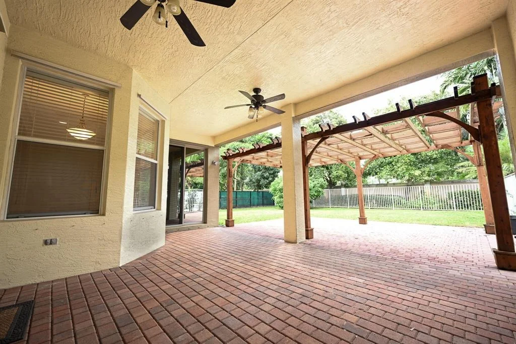 Photo of 5515 Mainship Drive