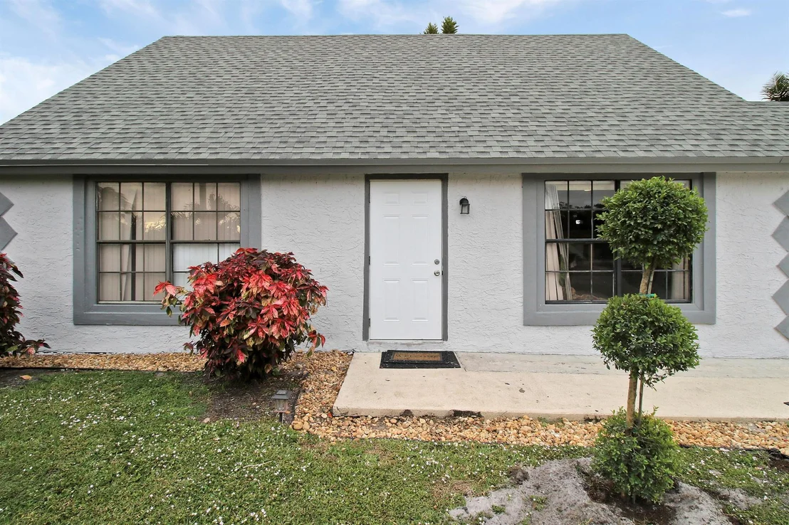 Photo of 611 Angler Drive