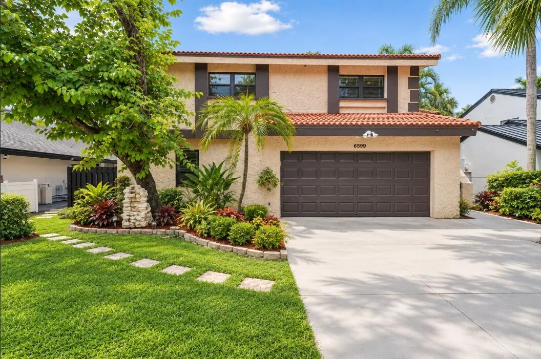 Photo of 6599 Pond Apple Road